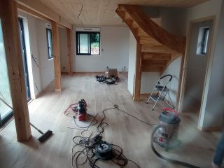 Maison d'habitation dans un séchoir à tabac